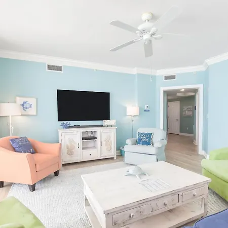 Silver Beach Towers W501